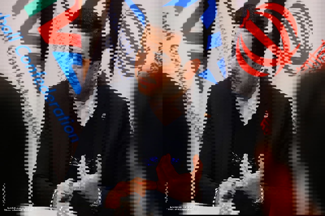 2143934