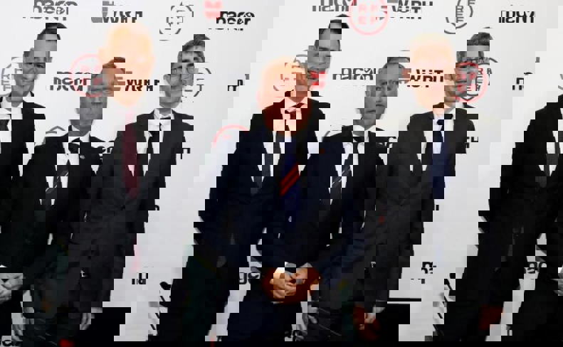 2144169
