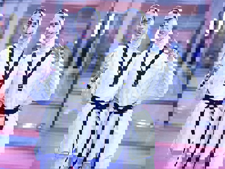 2144212