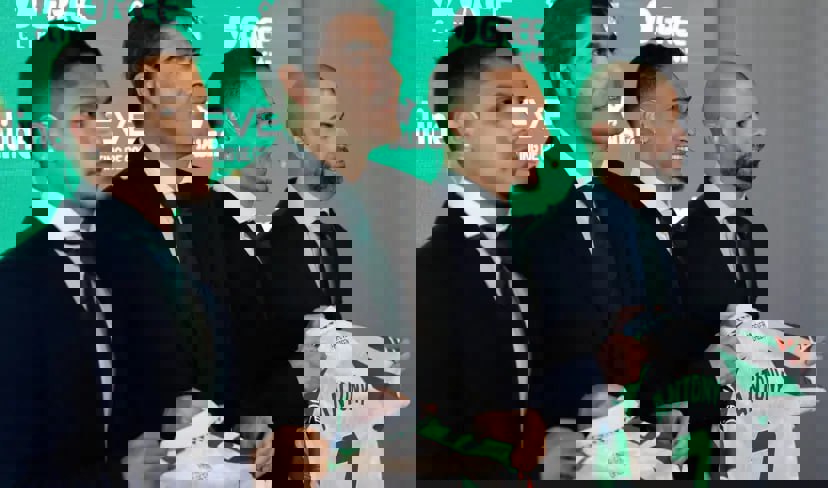 2144896