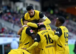 دورتموند دو سال به CL نرود، آسمان به زمین نمیآید!