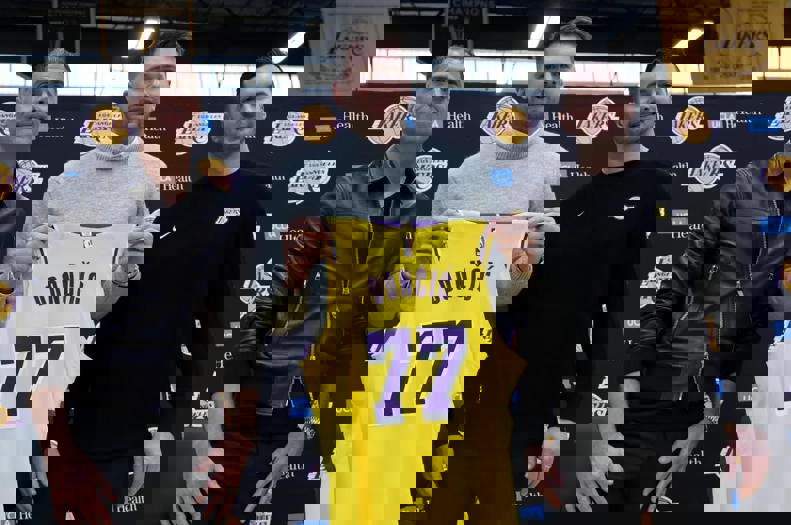 2145073