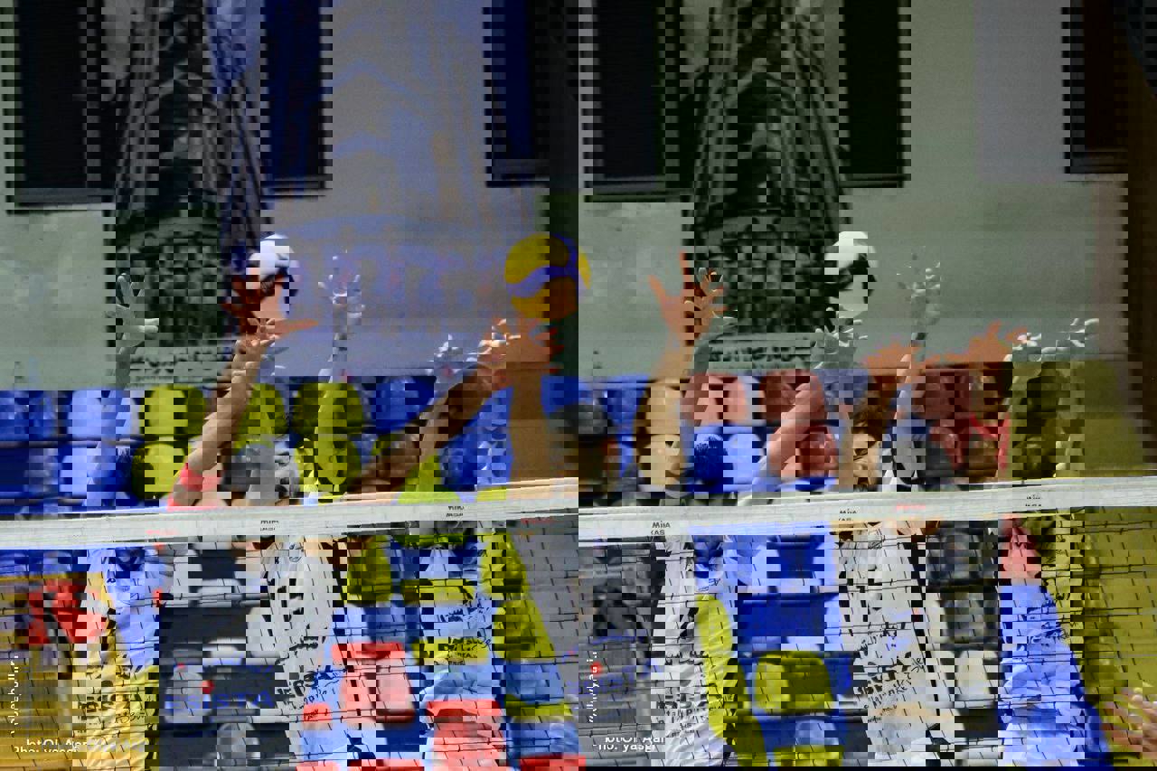 2145405