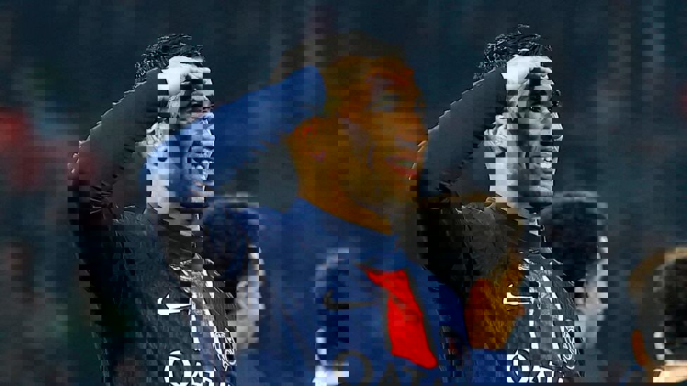 2145569