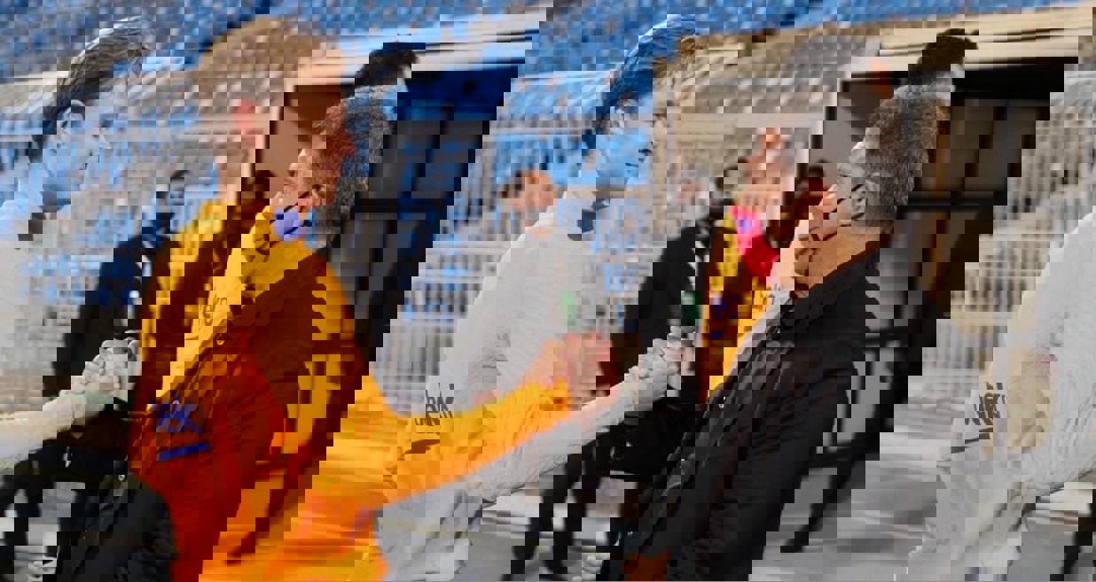 2145916