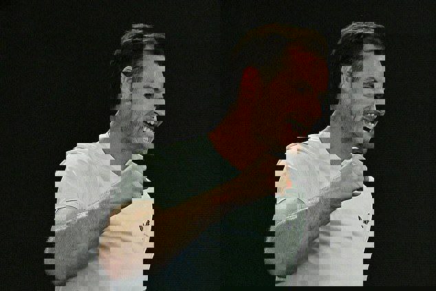 2147084