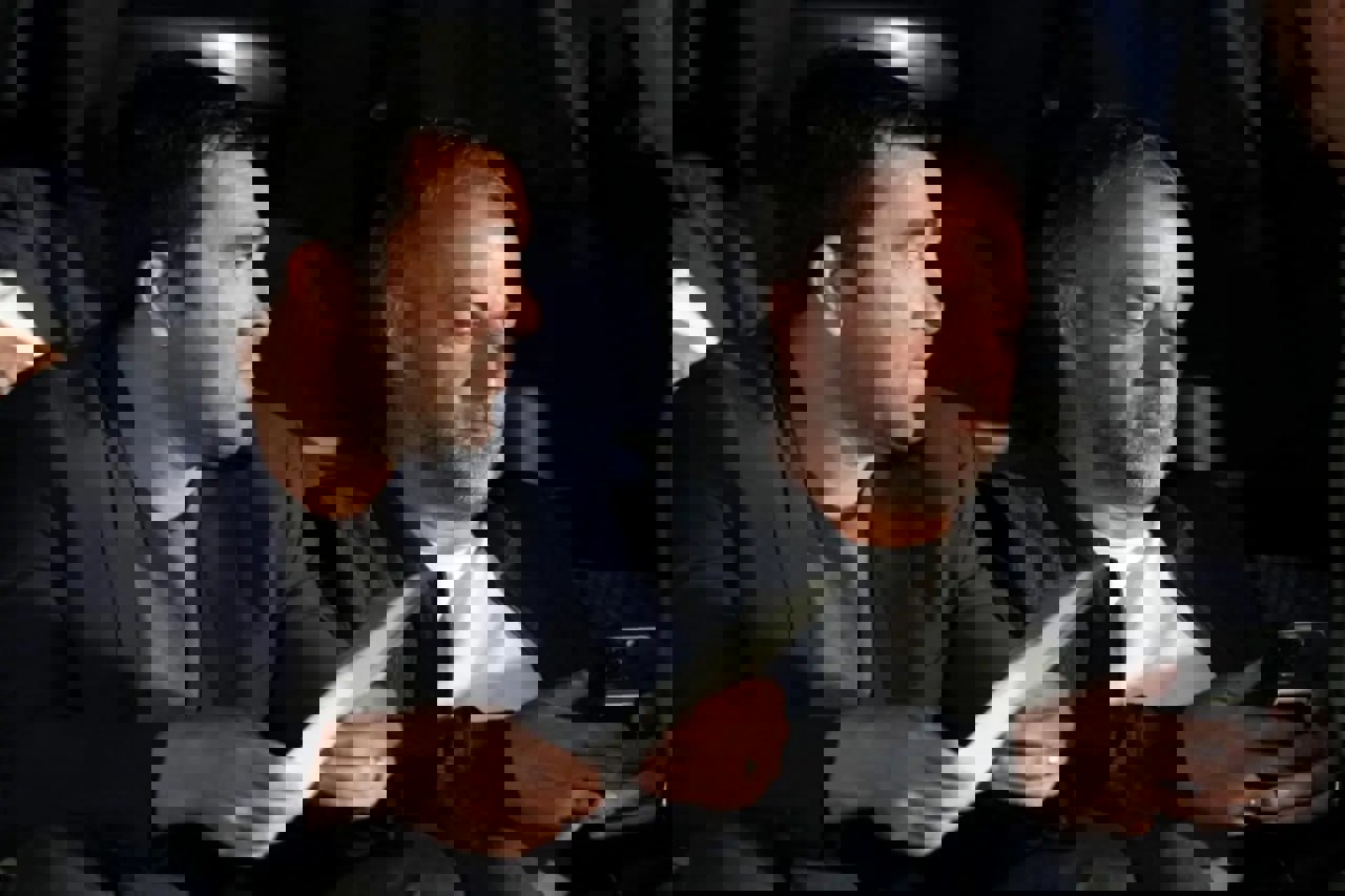 2147888