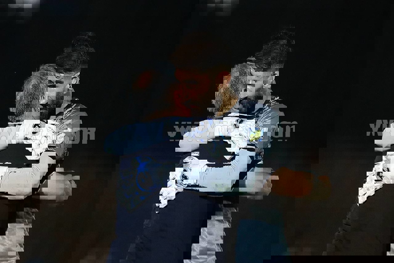2148636