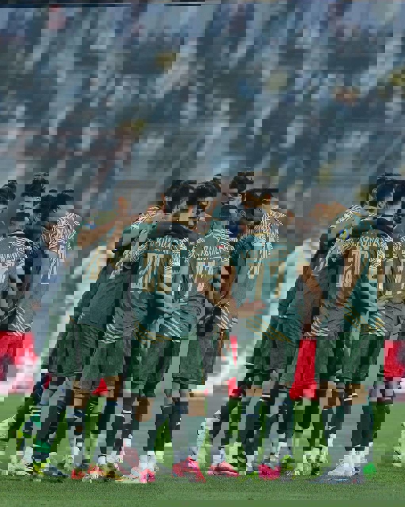 2148883
