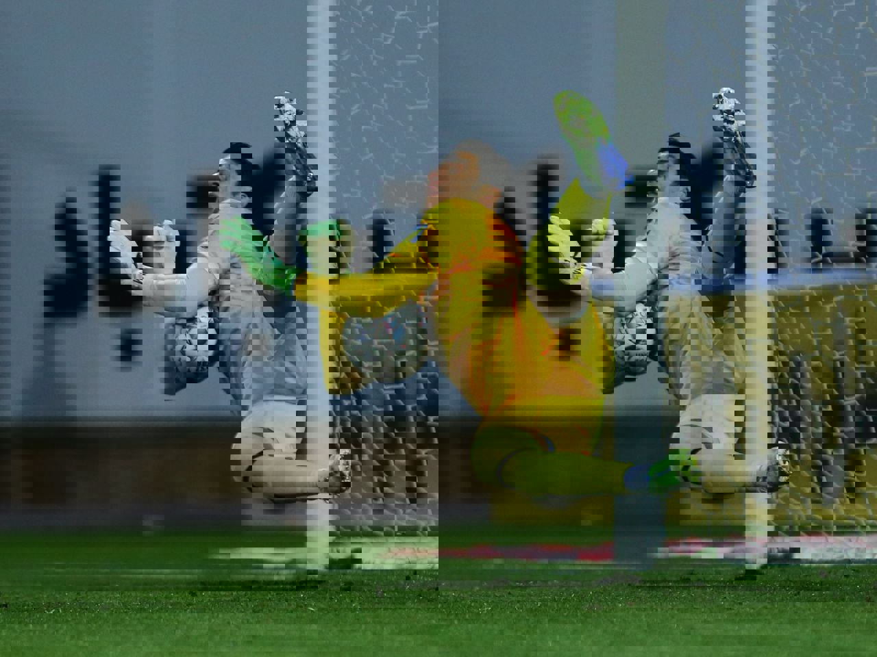 2149246