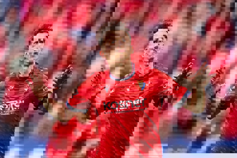2149301
