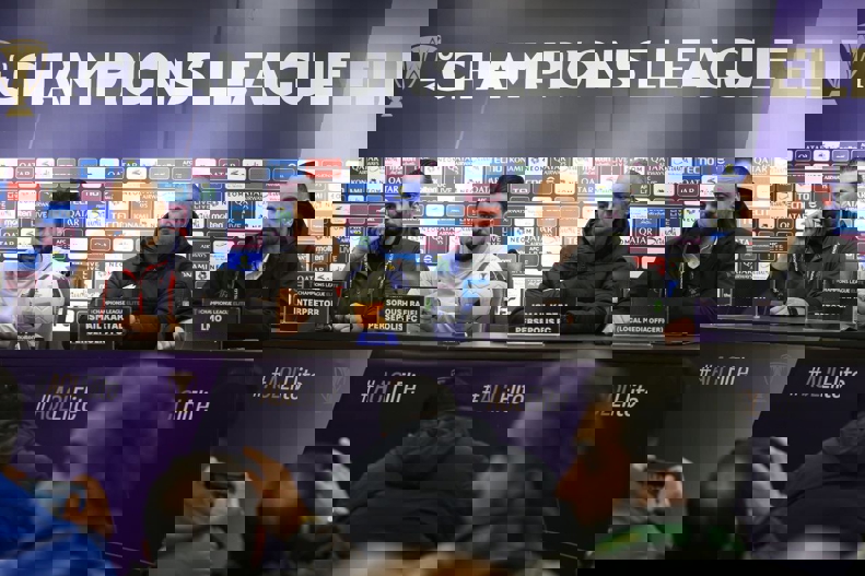2149726