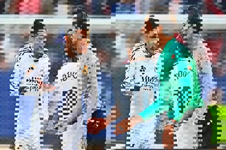 2151002