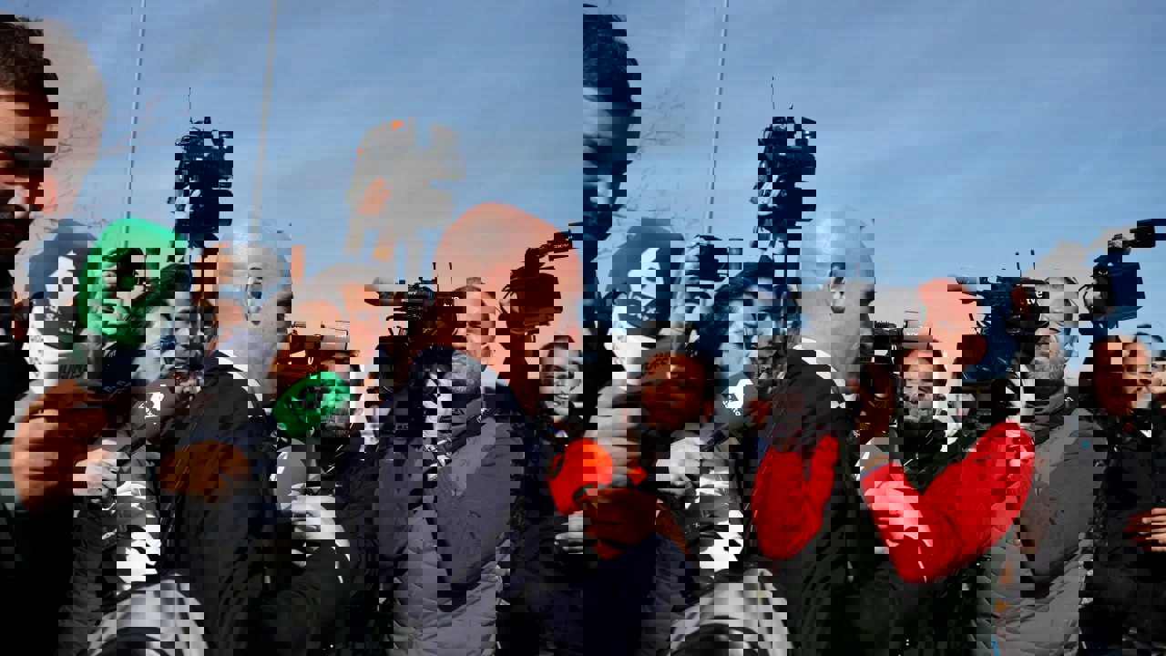 2152130