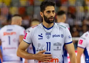 میلاد عبادی‌پور با الریان قهرمان شد! 