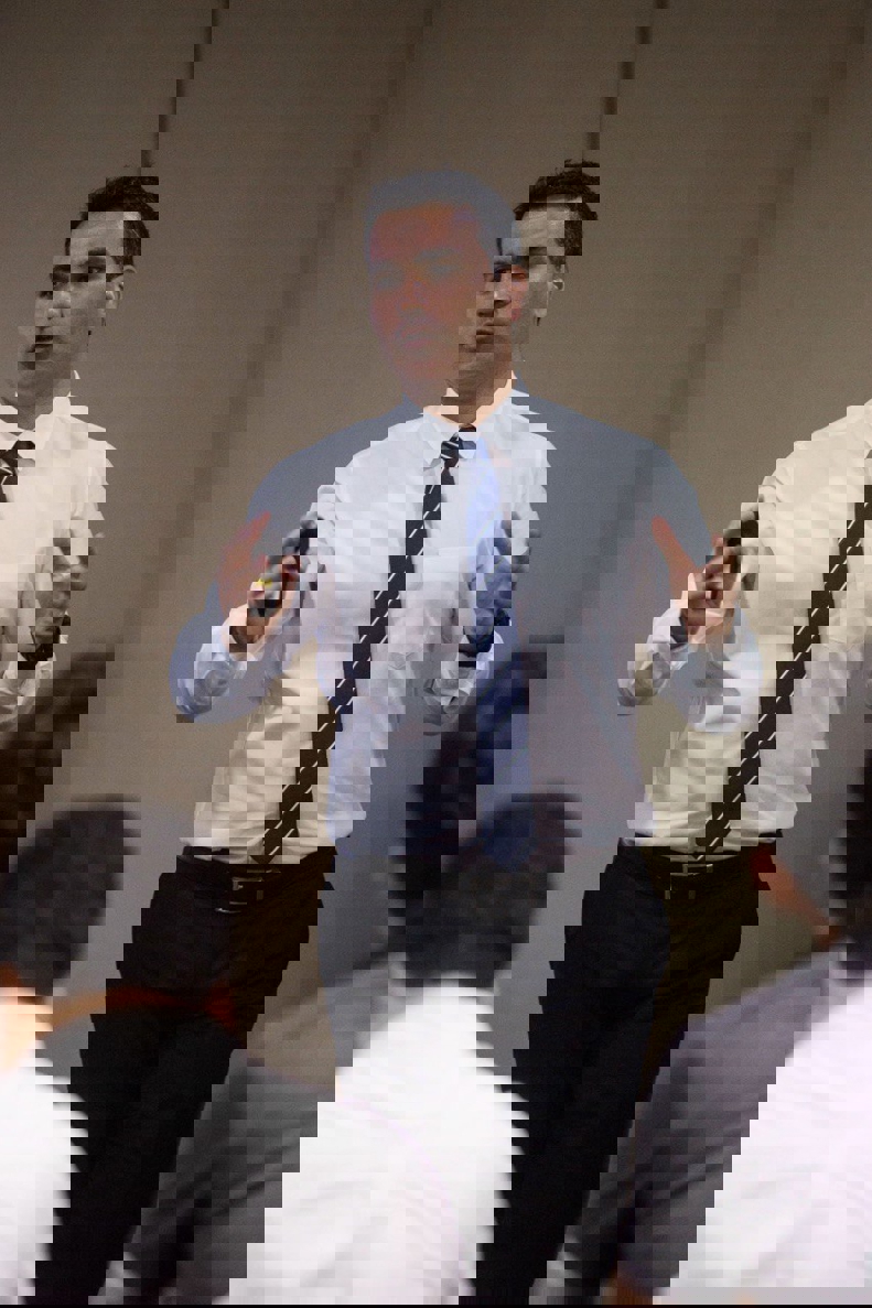 2153637