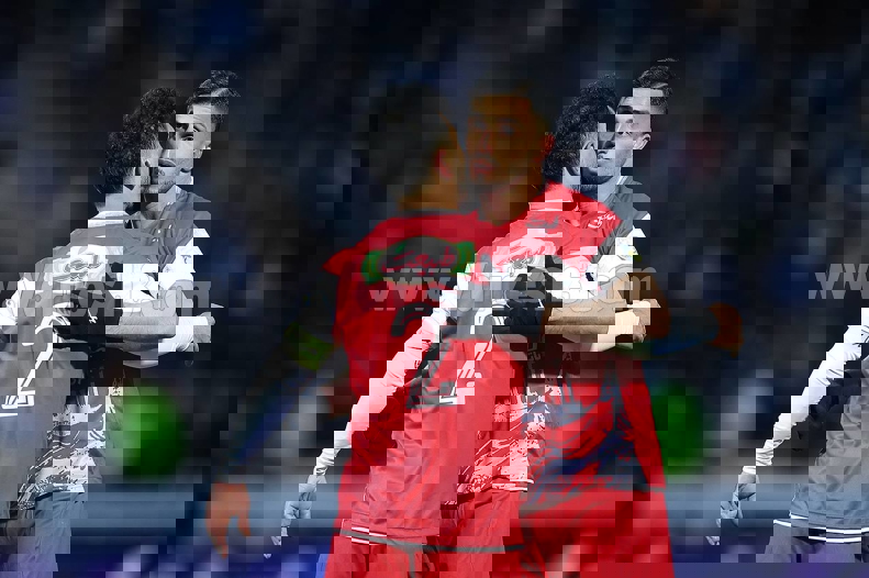 2154821