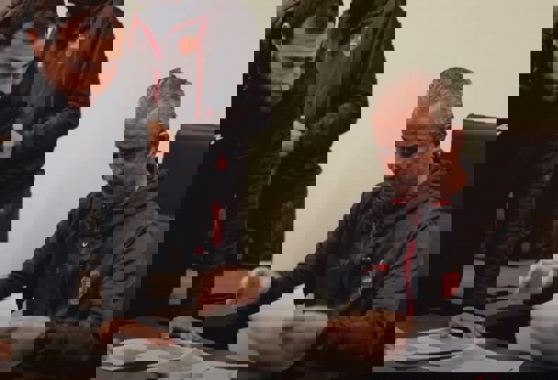 2155568