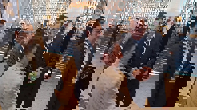 2155482