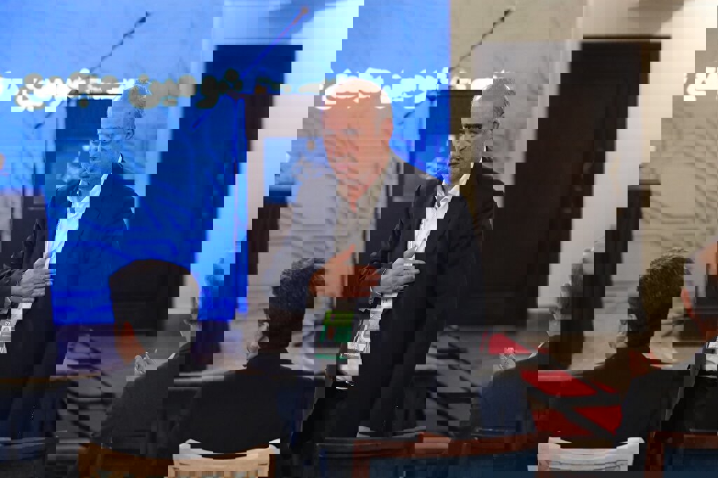 2155712