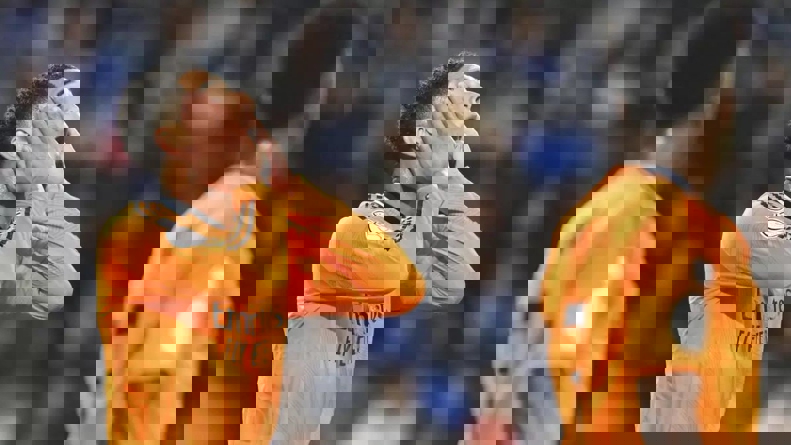 2156037