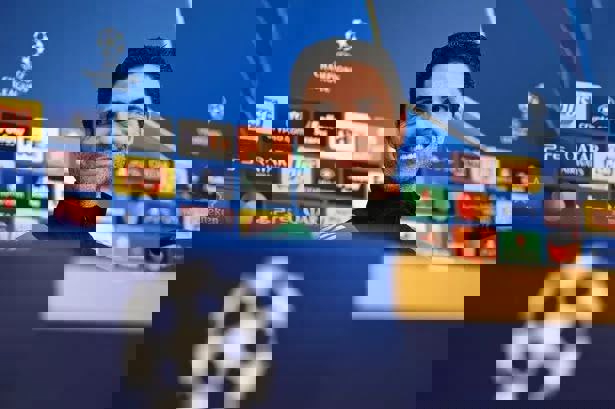 2156772