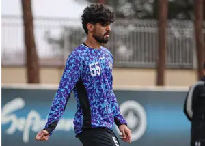 امین حزباوی: سکوتم از طلاست!