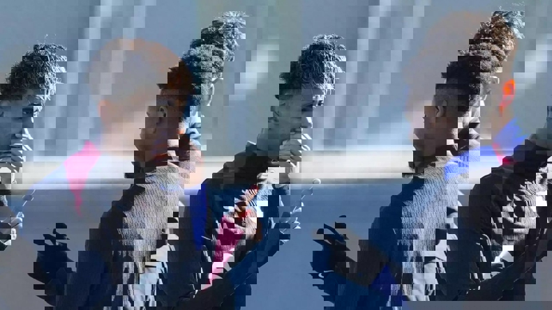 2156502