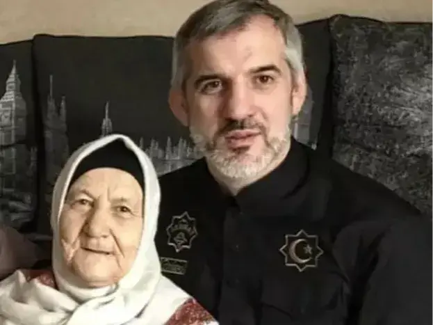 بوایسار سایتیف: خداحافظ مادر!