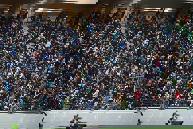 2156649