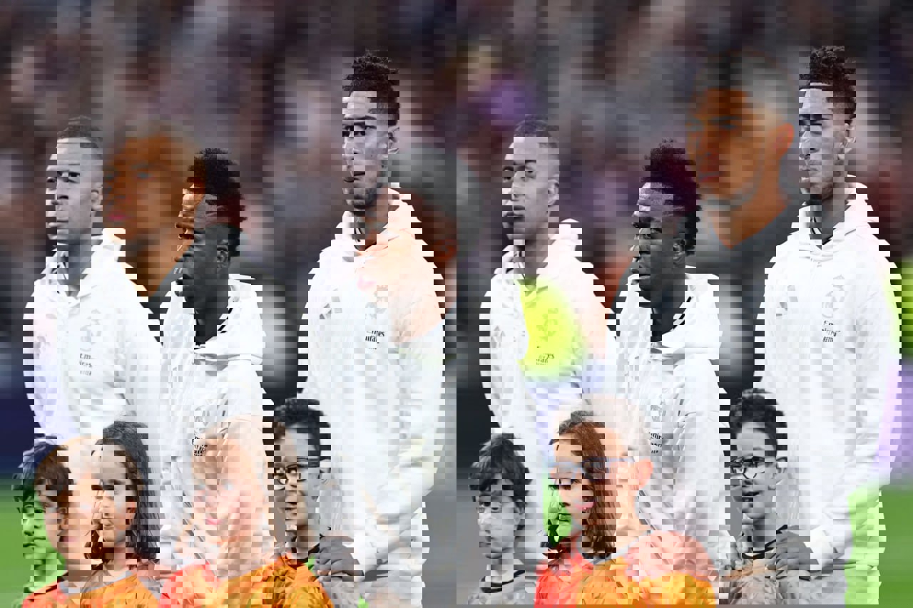 2156930