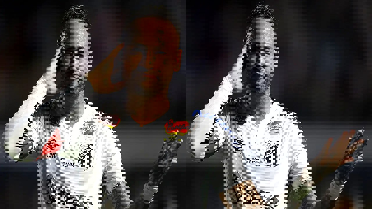 2156904
