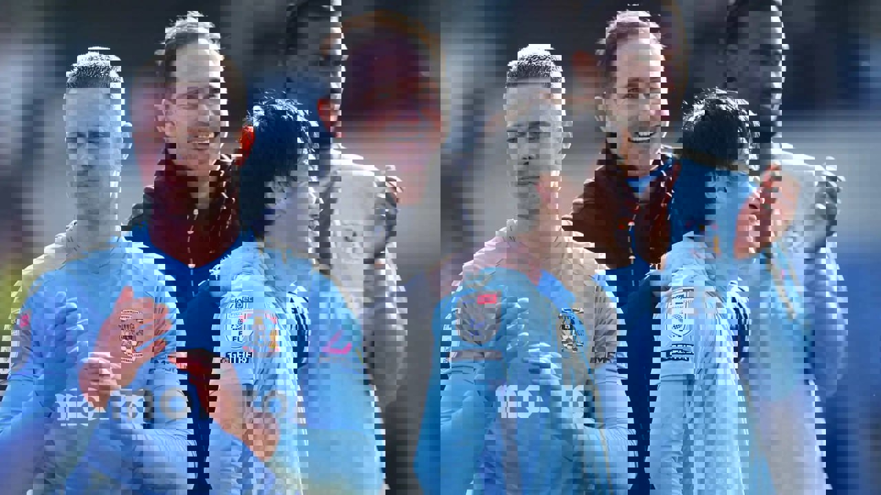 2156902