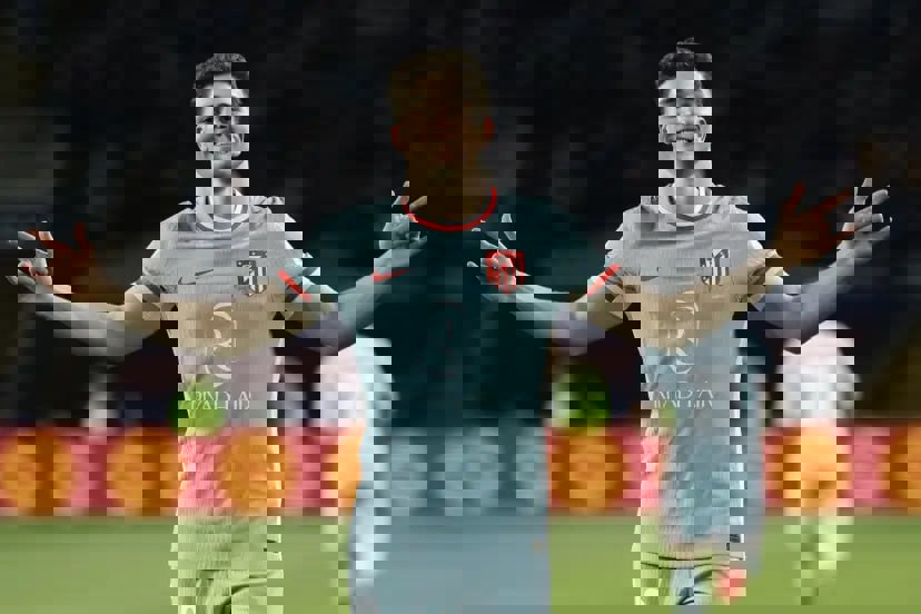 2156987