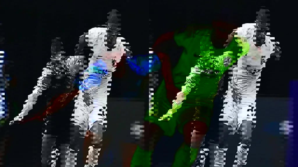 2157143