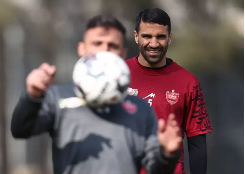 پرسپولیس سی و یک نفره شد!