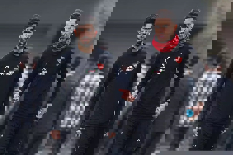 2157604