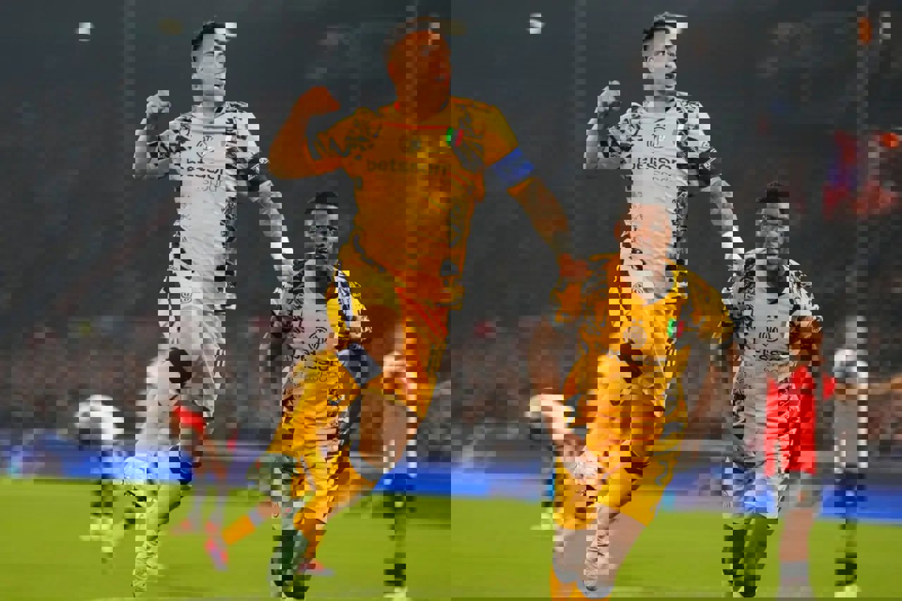 2158056