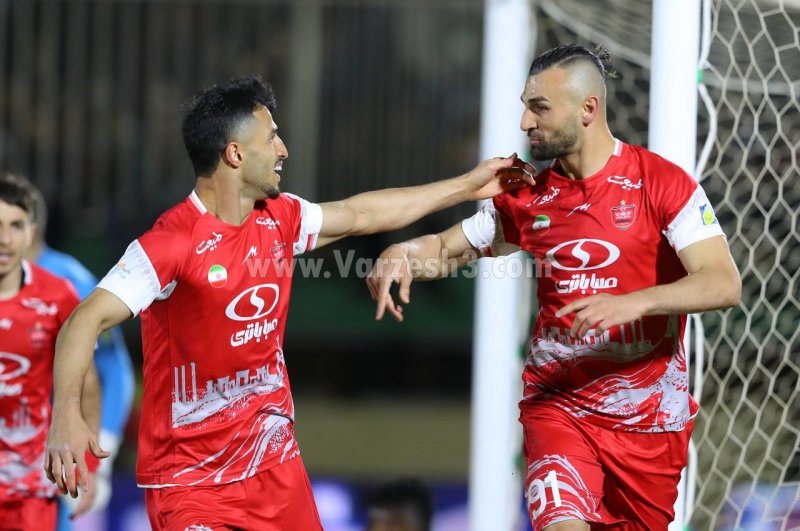 پرسپولیس اورونوف را بازخرید کرد!