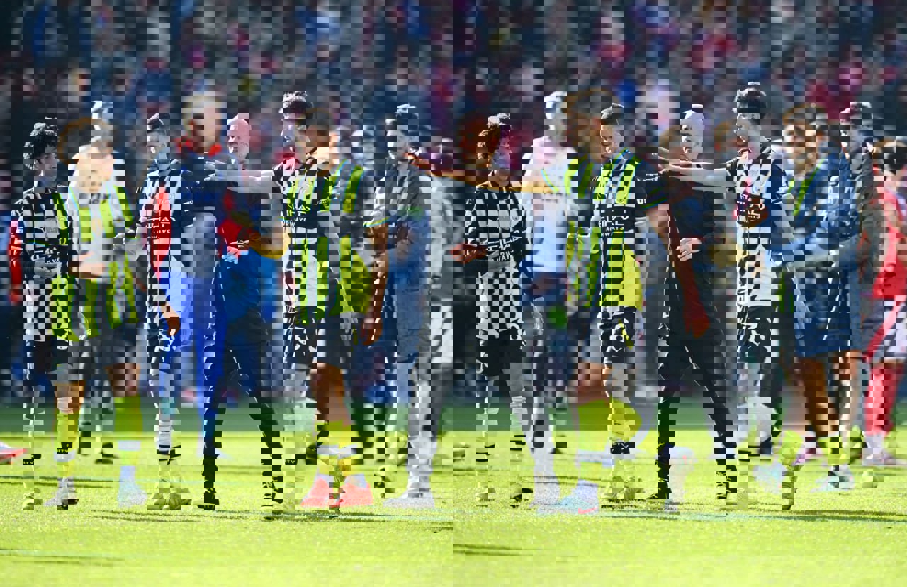 2158880