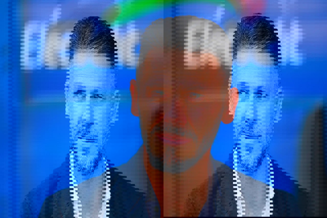 2159300