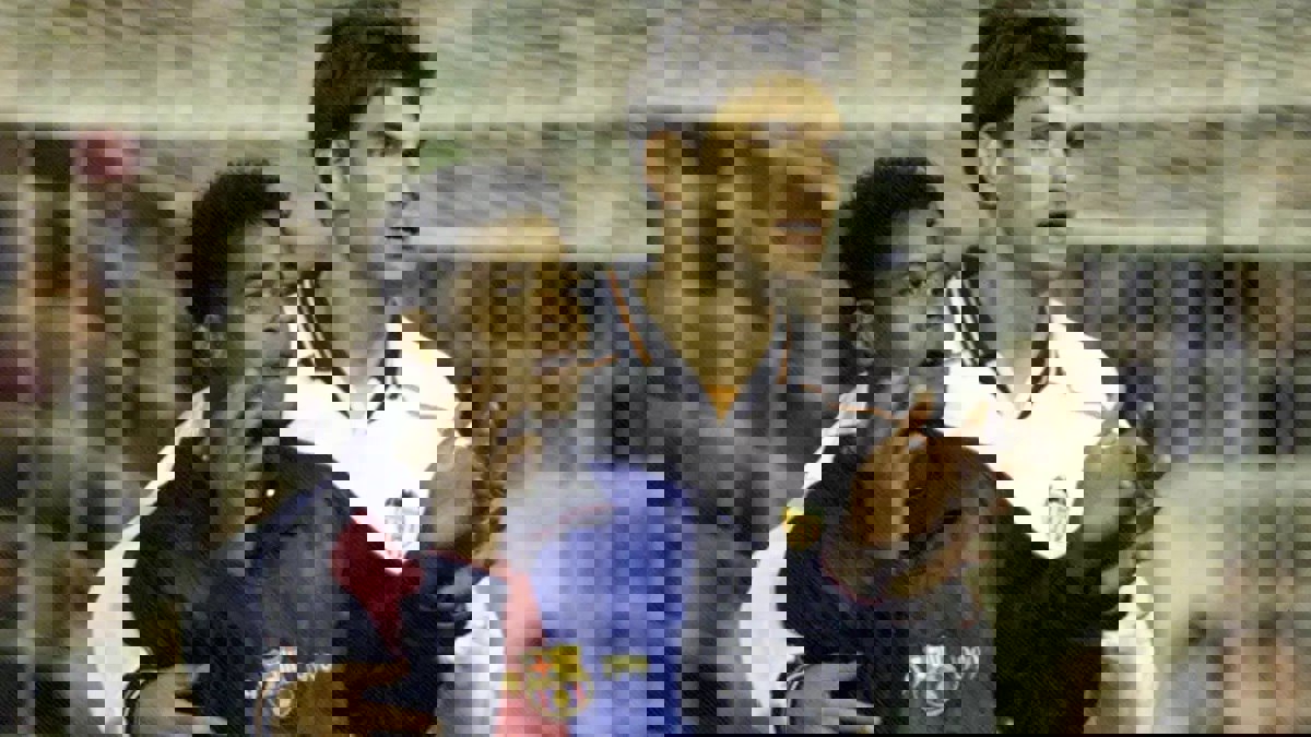 2160010