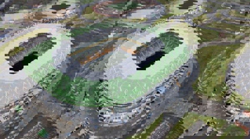 2160215