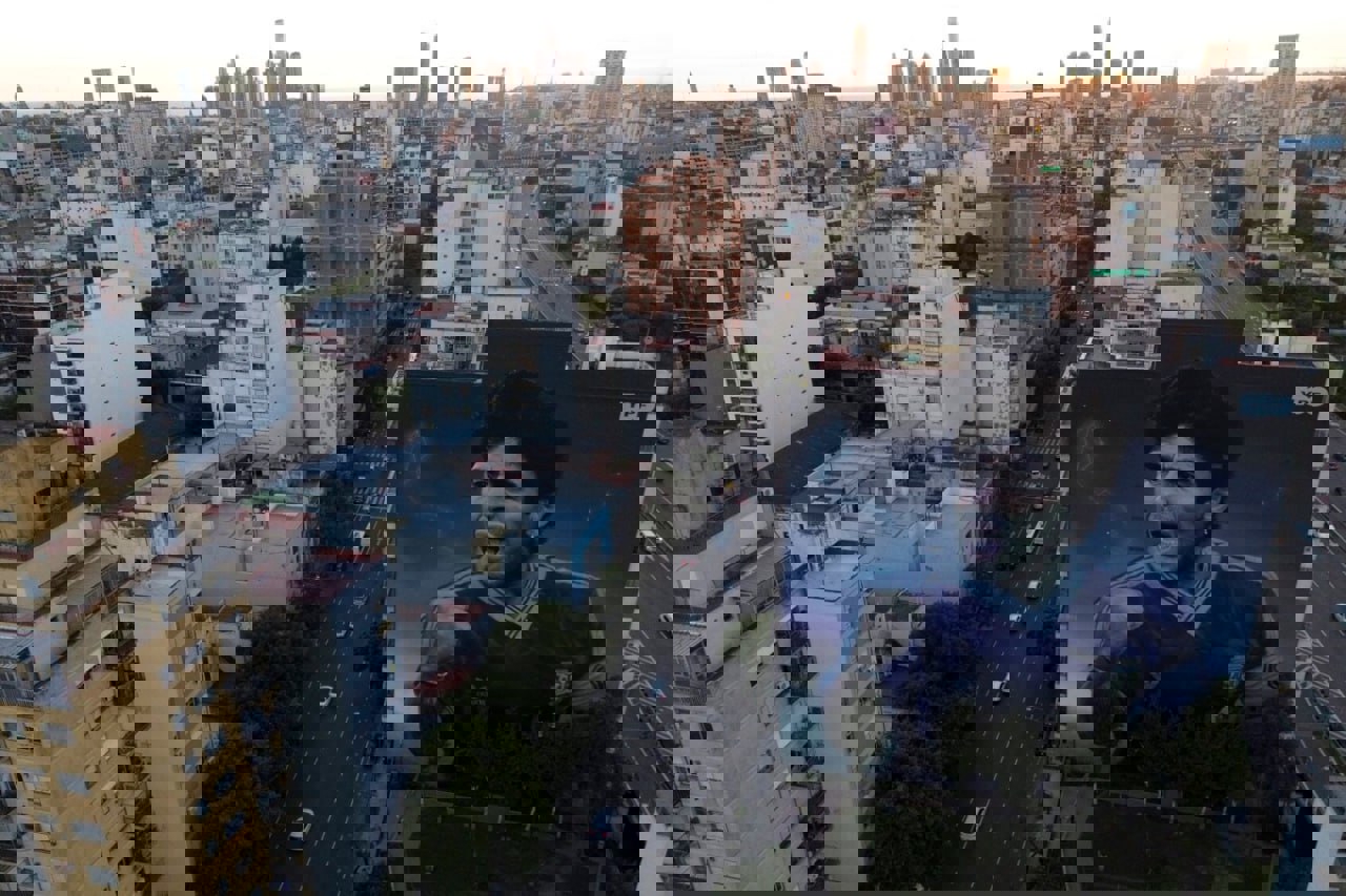 2160230