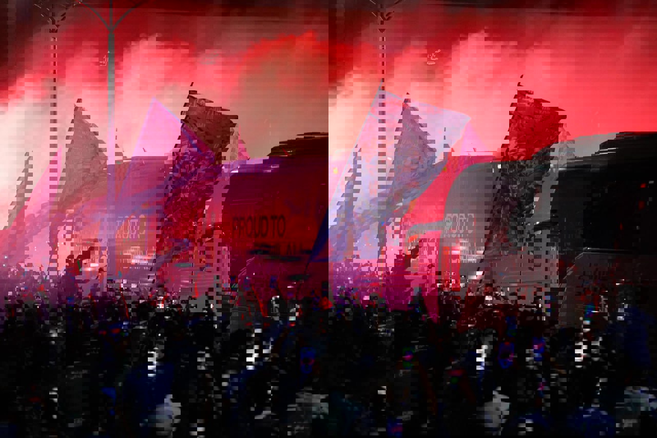 2160350