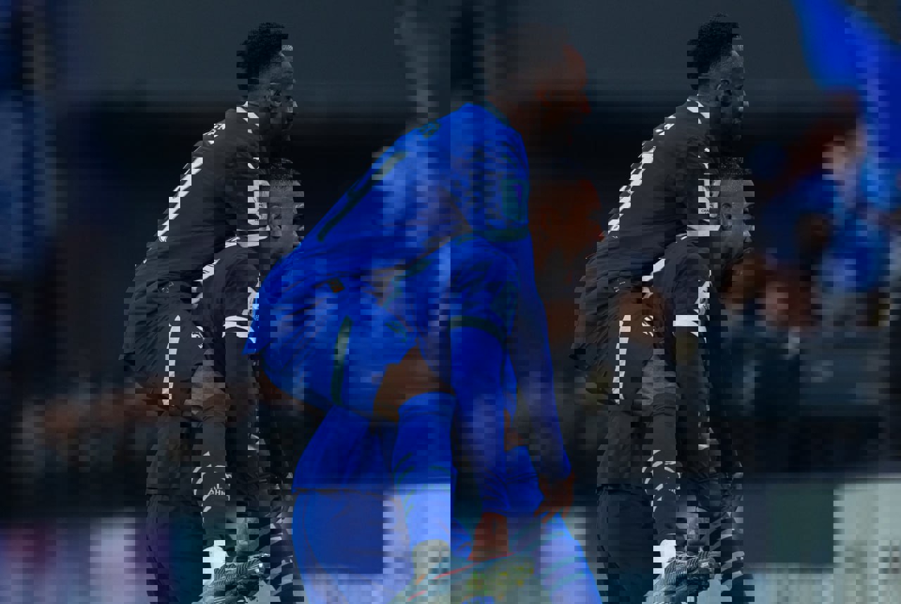 2160461