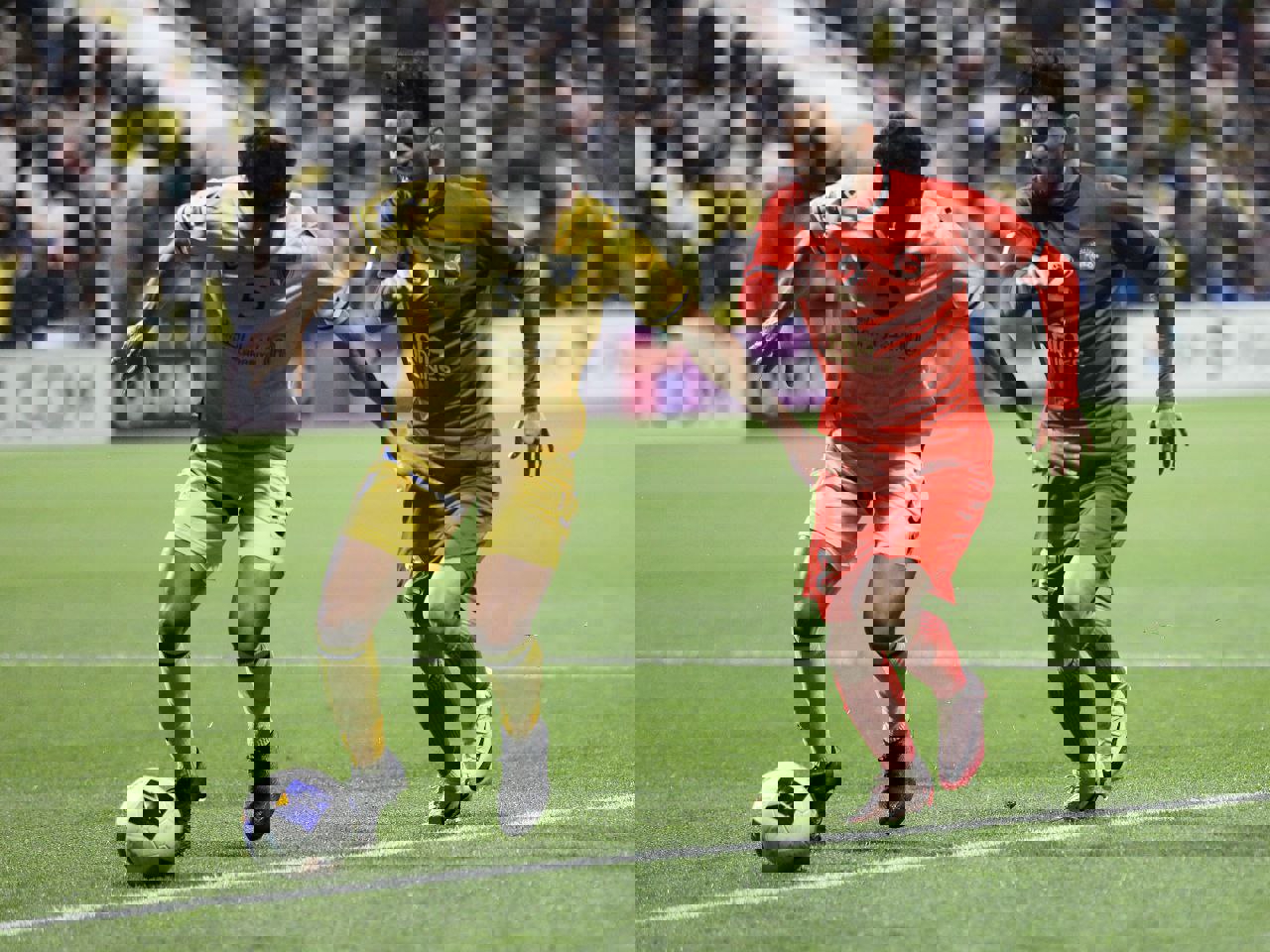 2160470