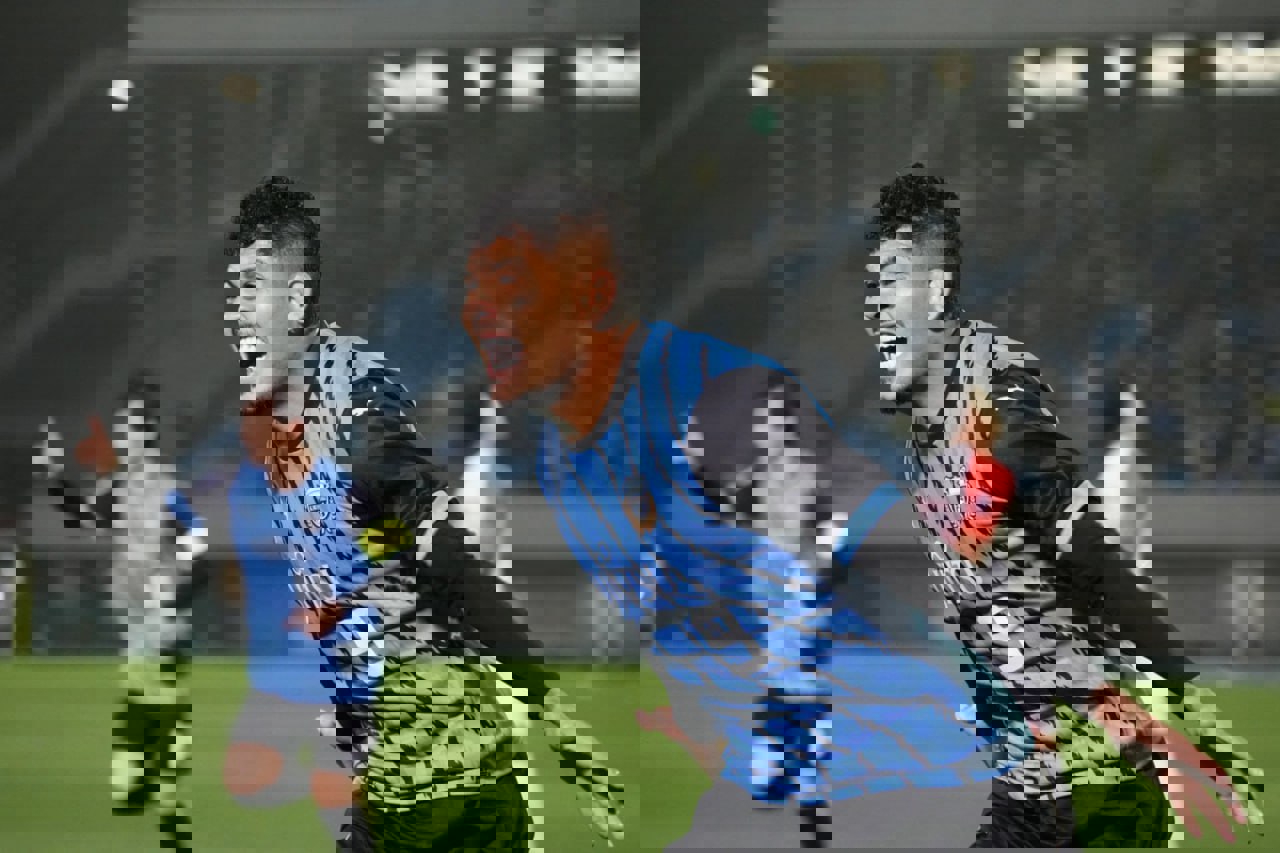 2160694