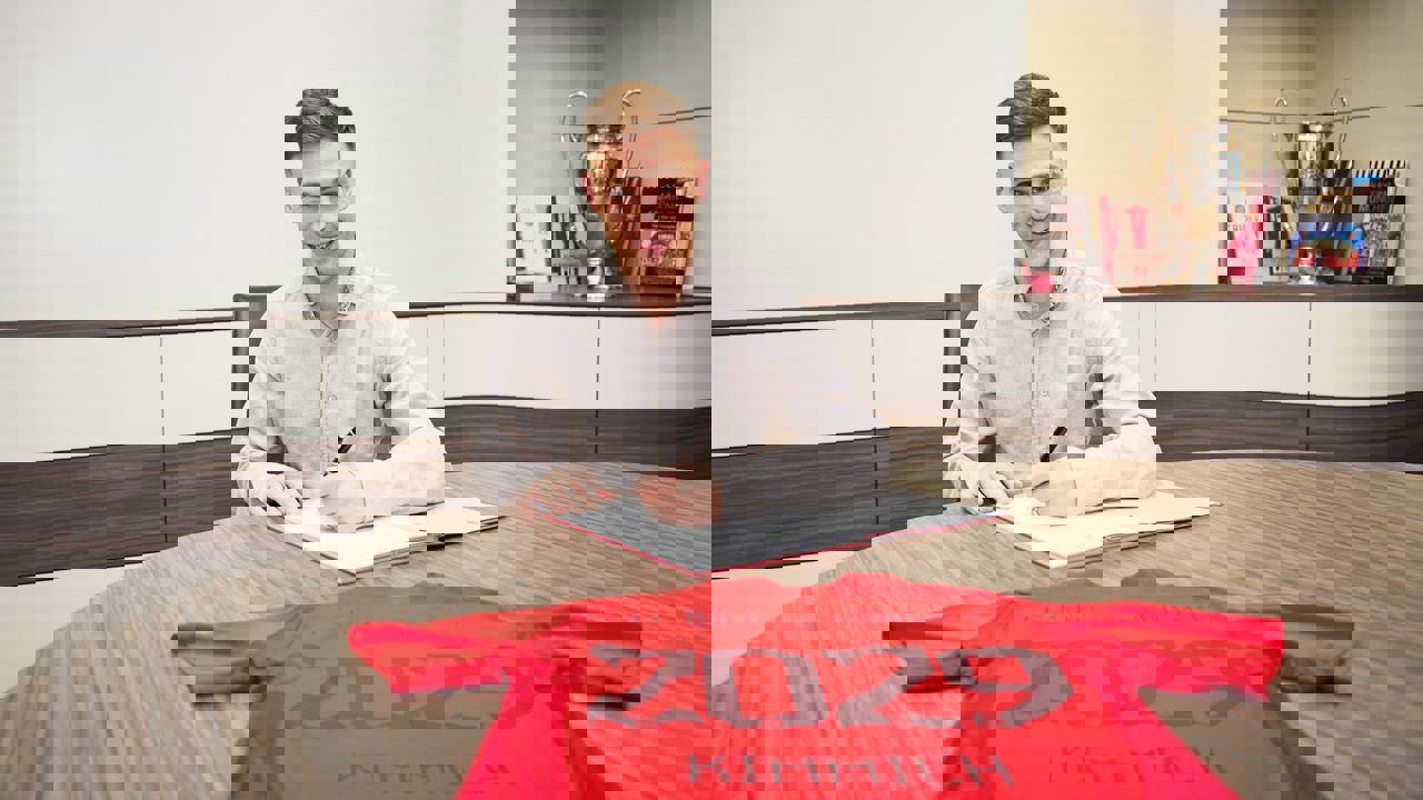 2161065
