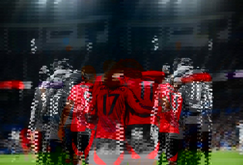 2161023